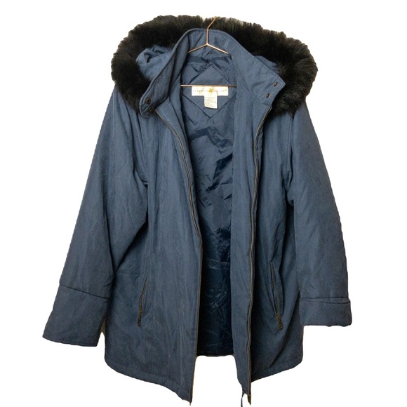 Preswick & Moore Jackets & Blazers - PRESWICK & MOORE Fox Fur Coat